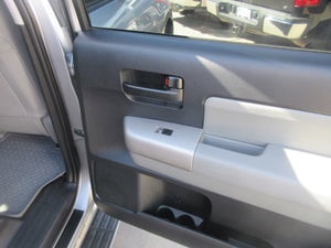 2008 Toyota Sequoia SR5