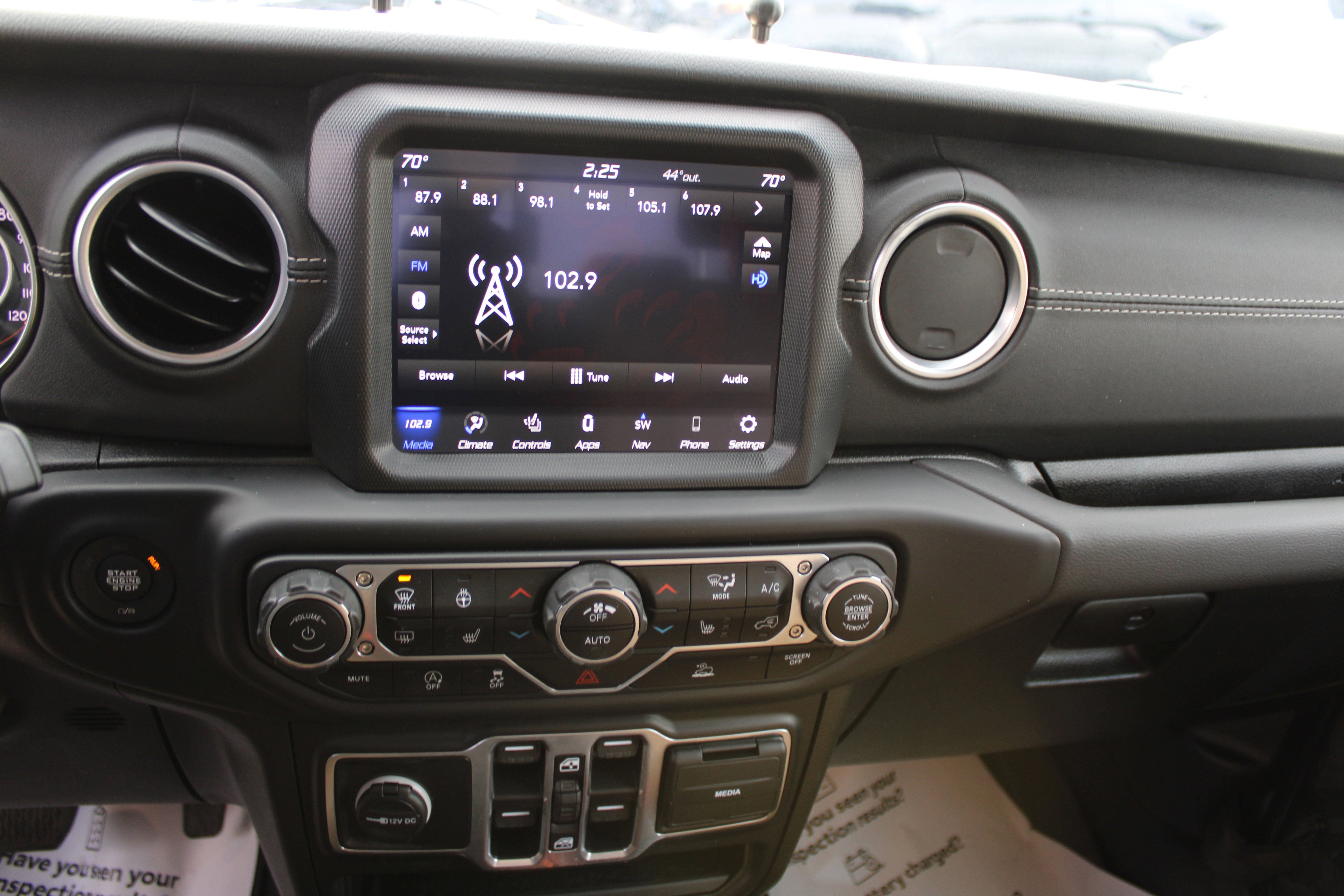 2021 Jeep Gladiator Overland