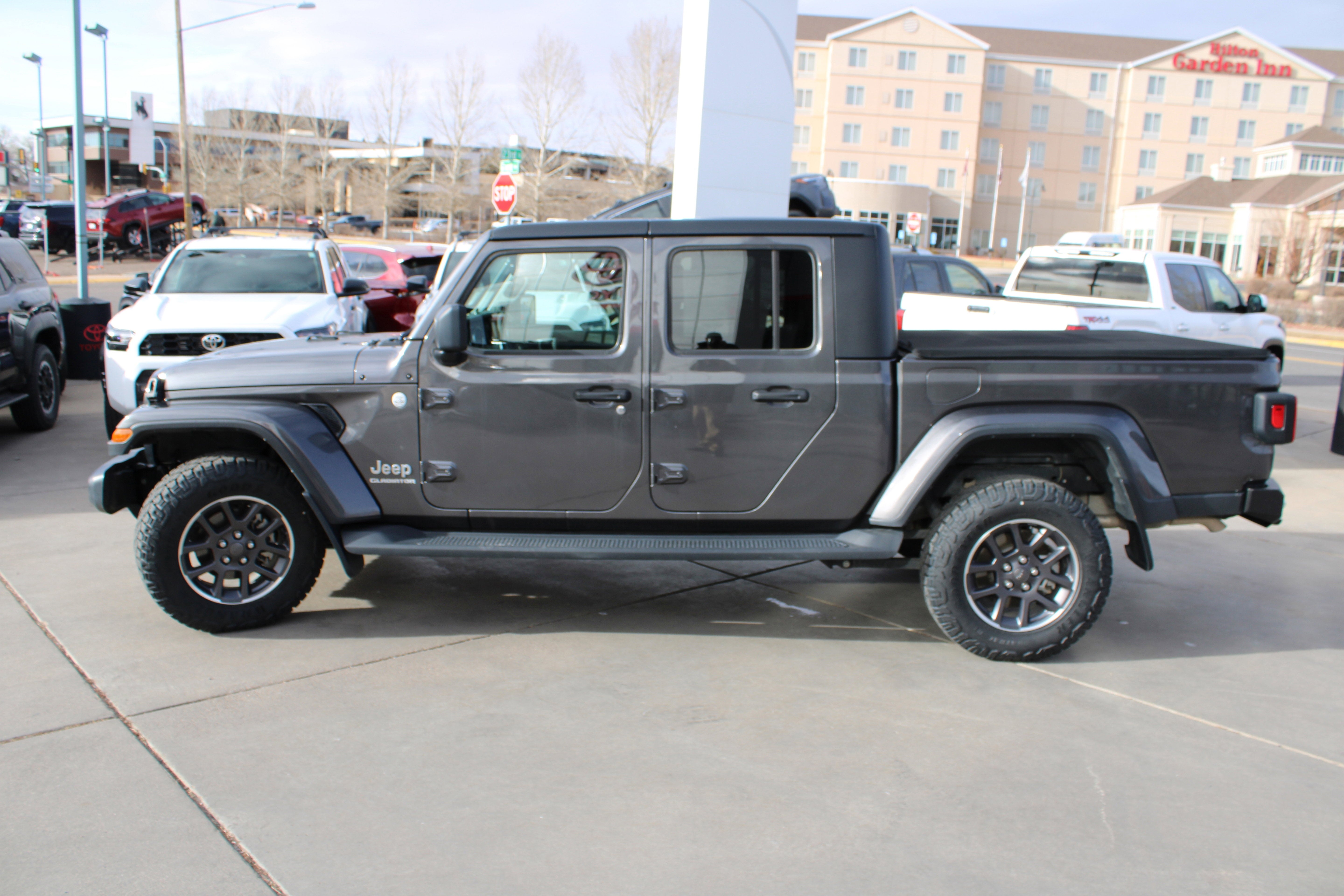 2021 Jeep Gladiator Overland