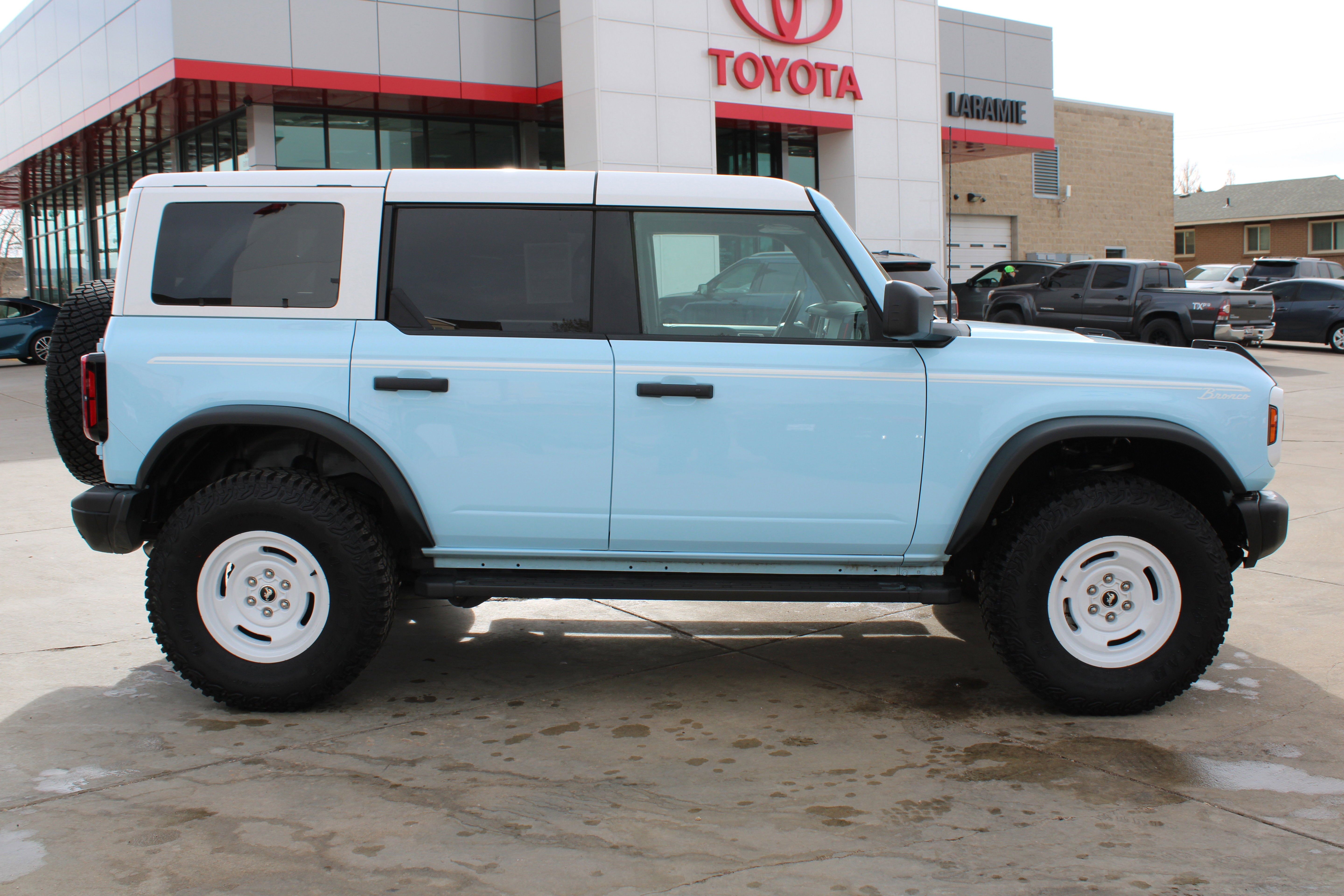 2024 Ford Bronco Heritage Edition