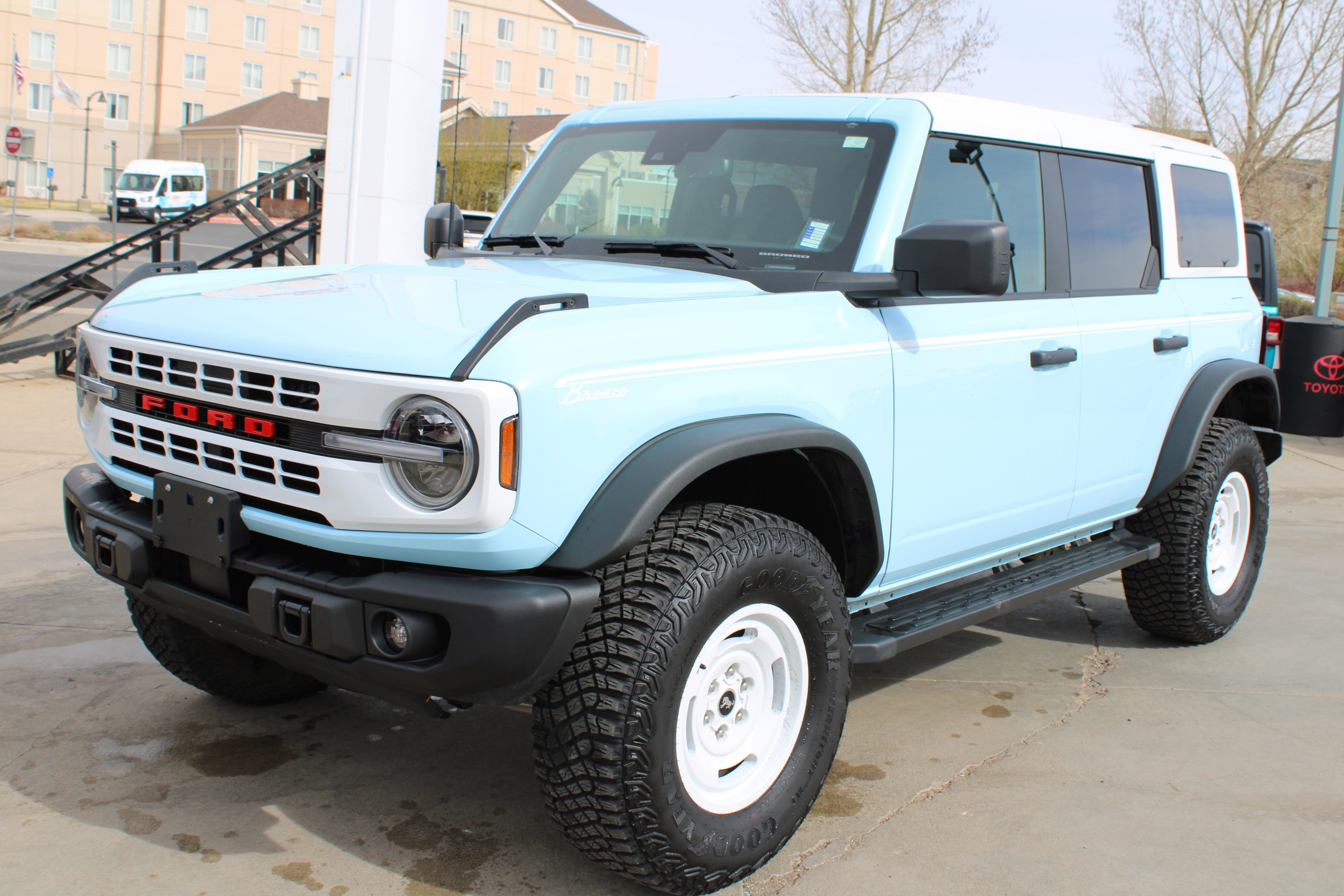 2024 Ford Bronco Heritage Edition