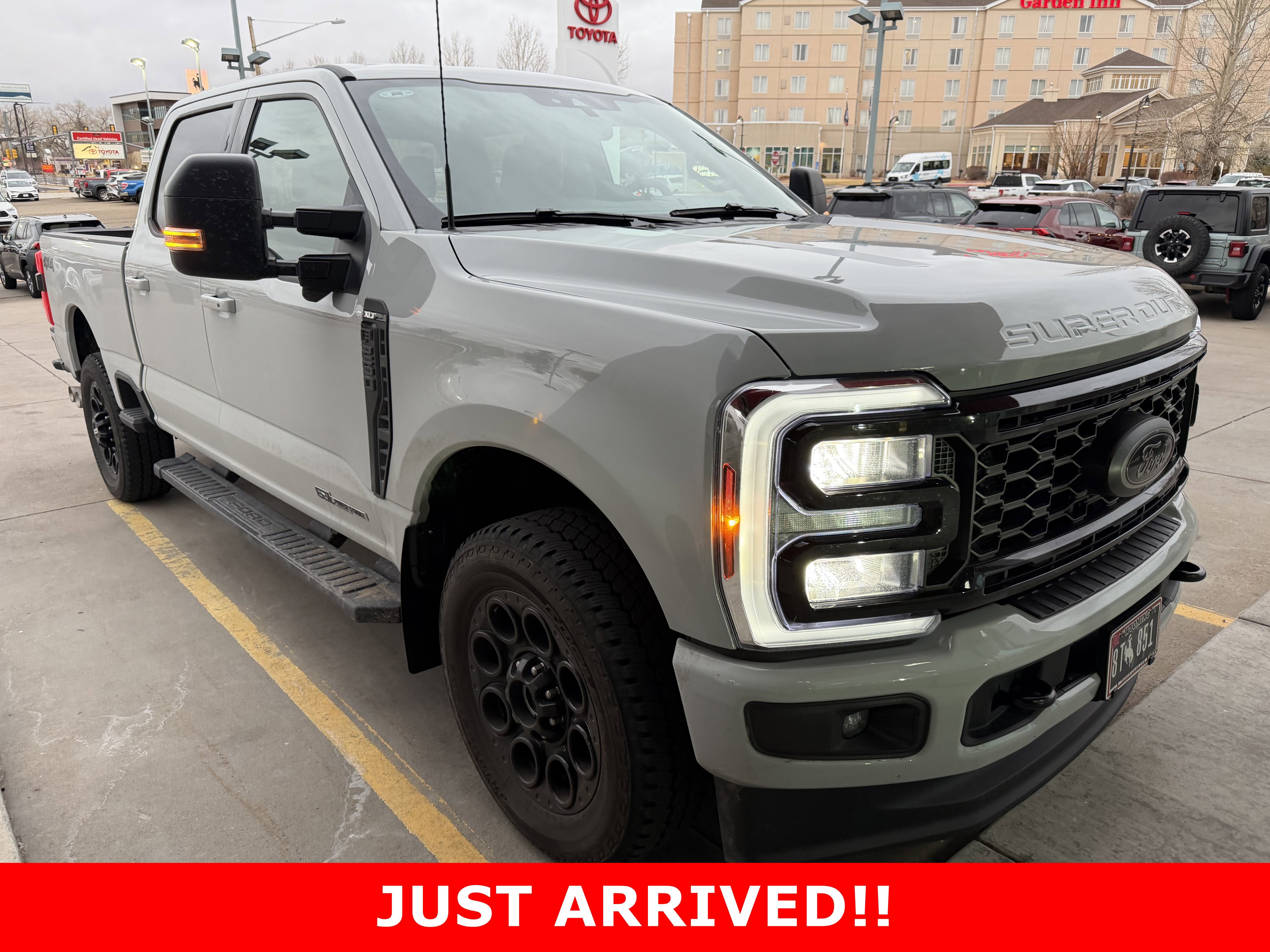 2025 Ford Super Duty F-250 SRW Base