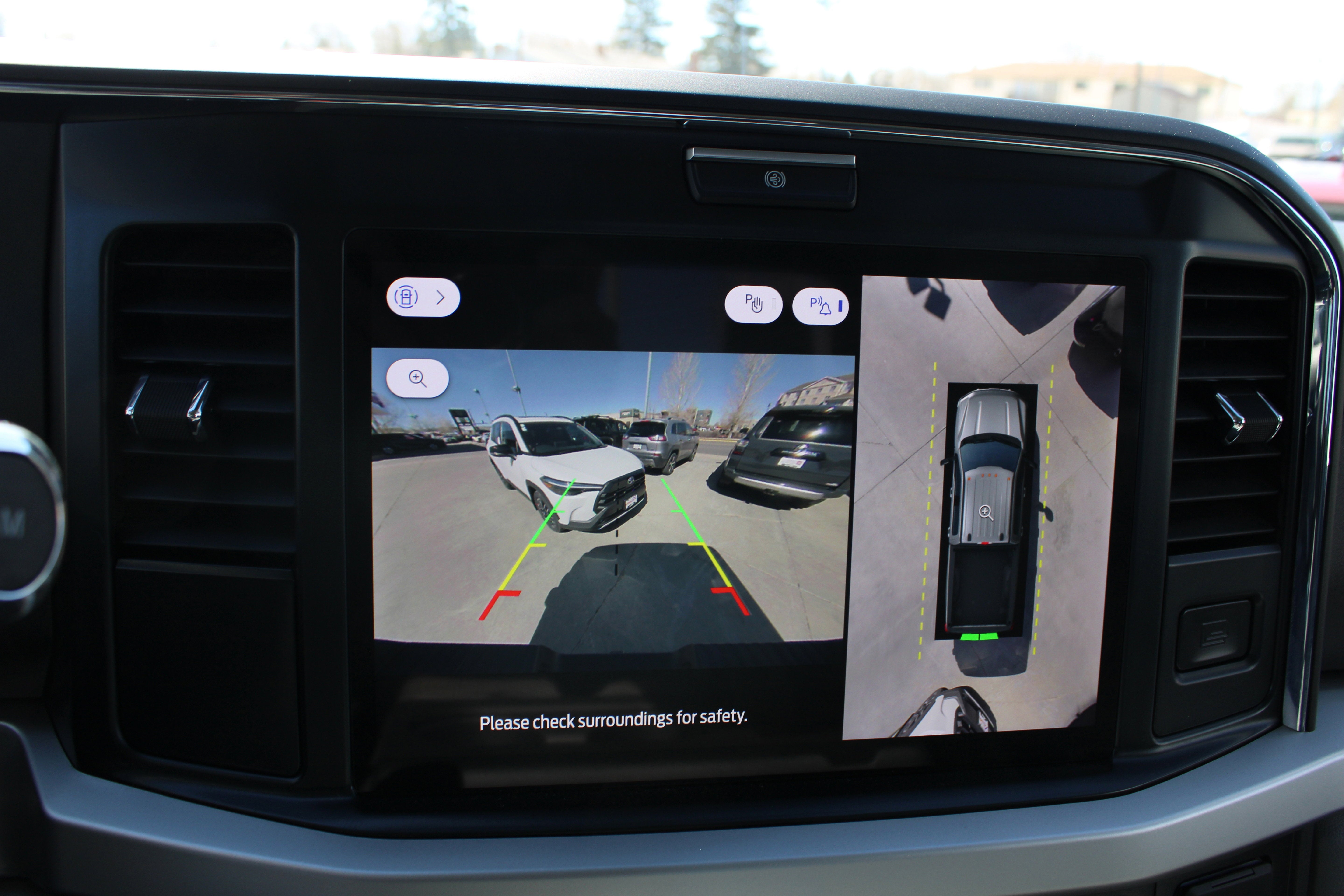 2025 Ford Super Duty F-250 SRW XLT