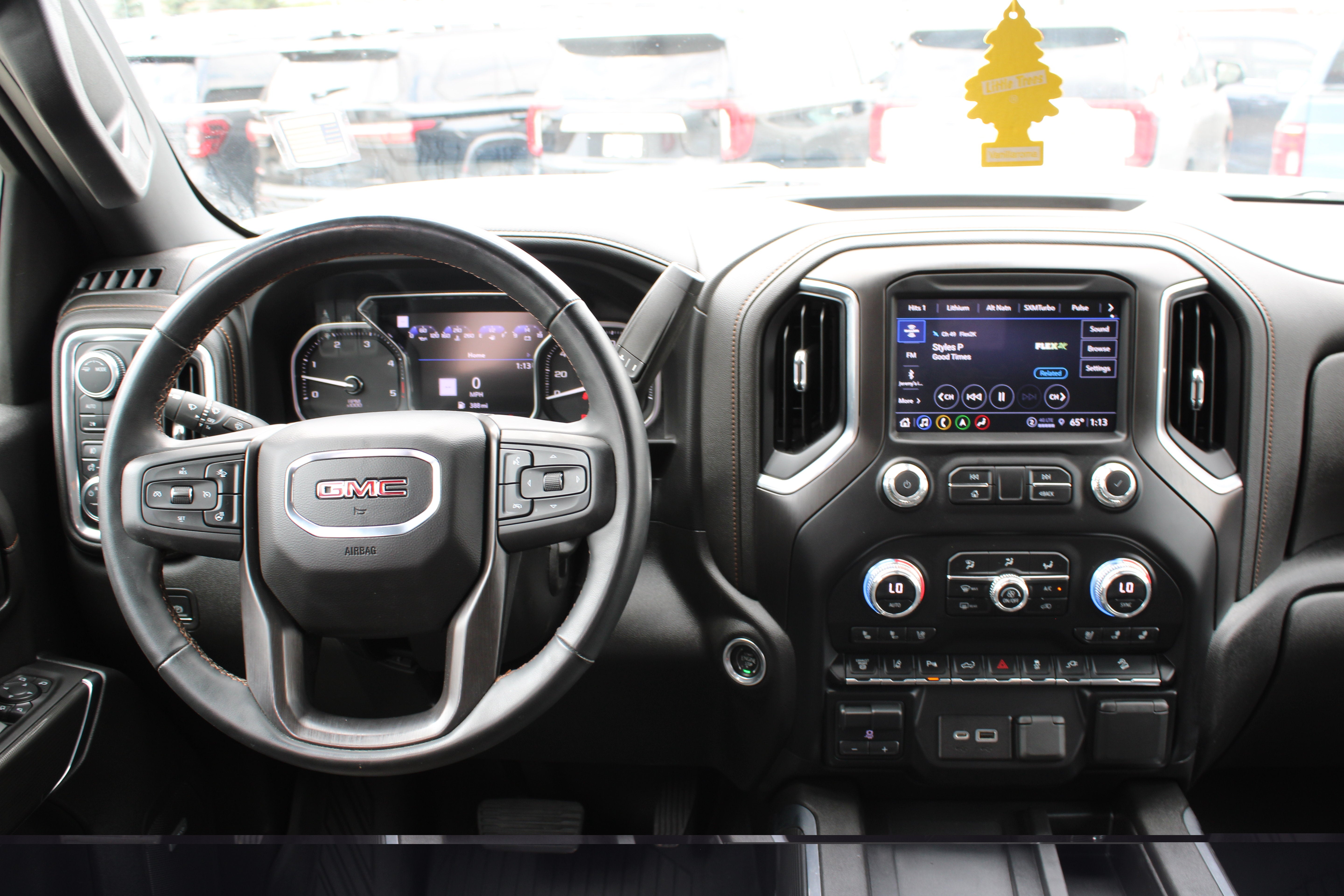 2023 GMC Sierra 2500HD AT4