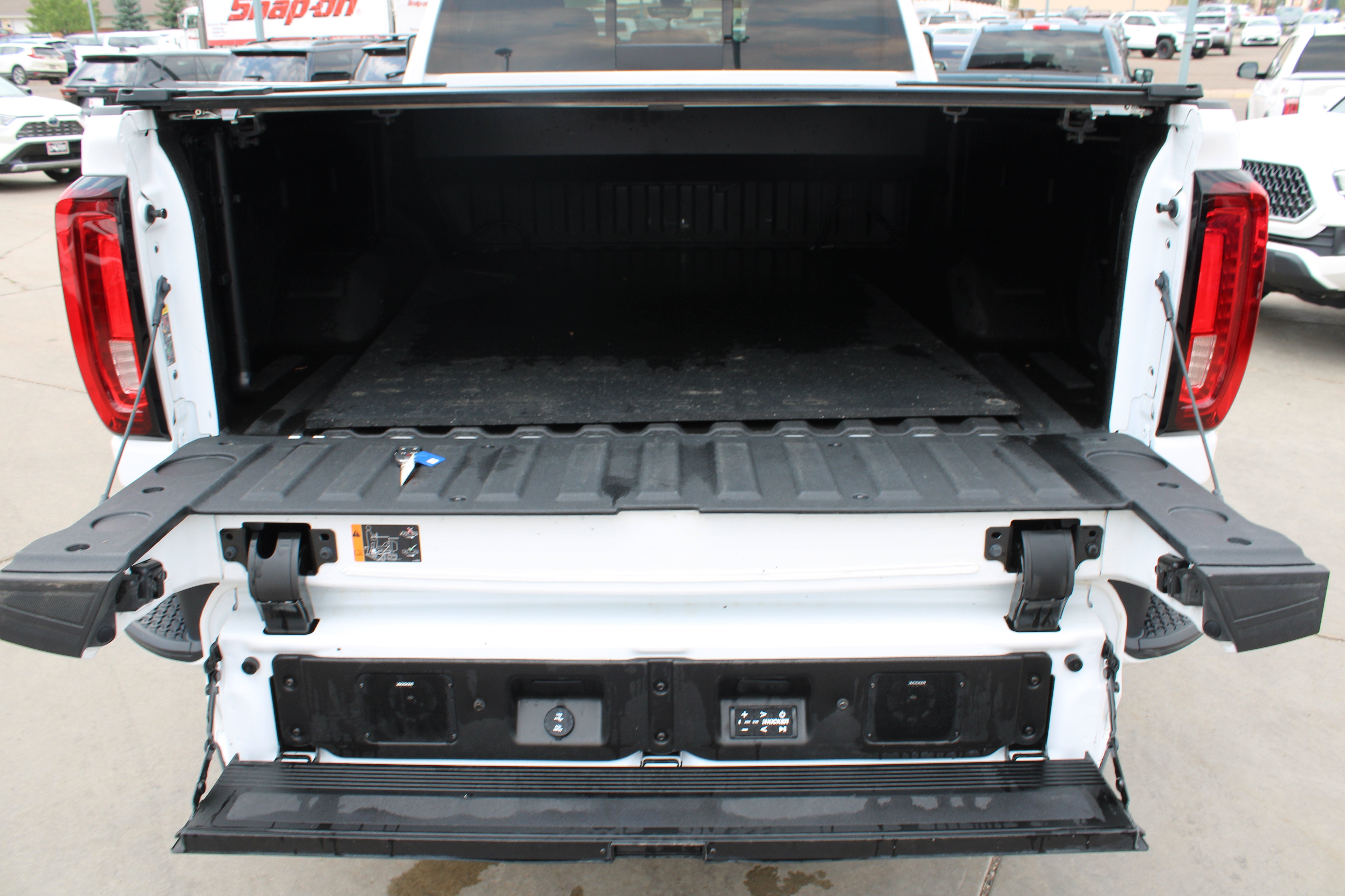 2023 GMC Sierra 2500HD AT4