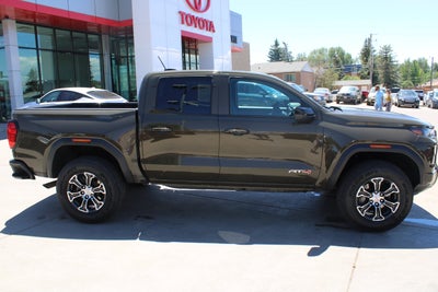2024 GMC Canyon 4WD AT4