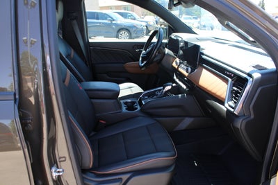 2024 GMC Canyon 4WD AT4