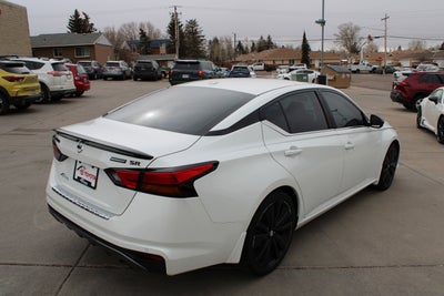 2022 Nissan Altima 2.5 SR