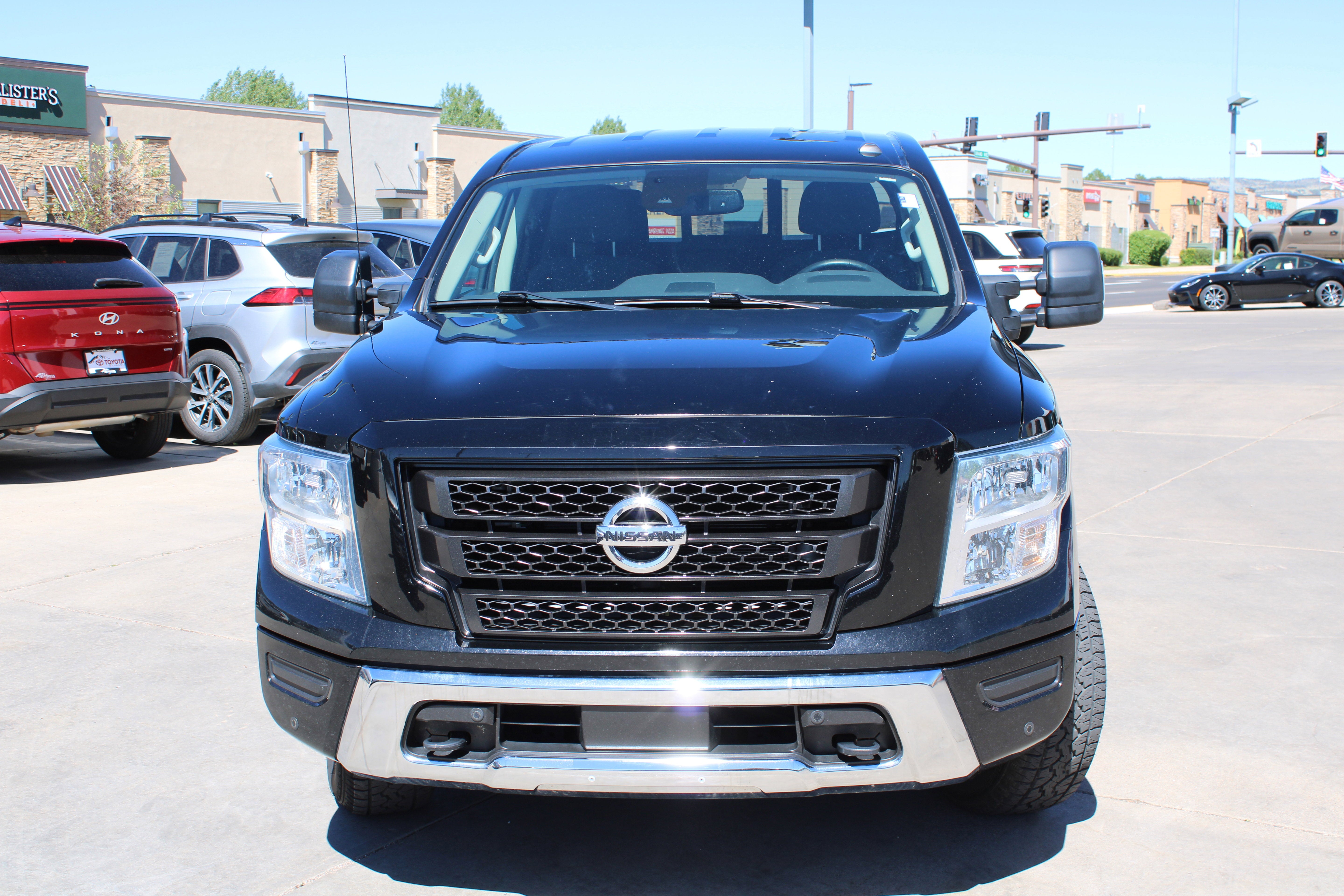 2021 Nissan Titan SV