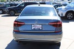 2017 Volkswagen Passat 1.8T SE w/Technology