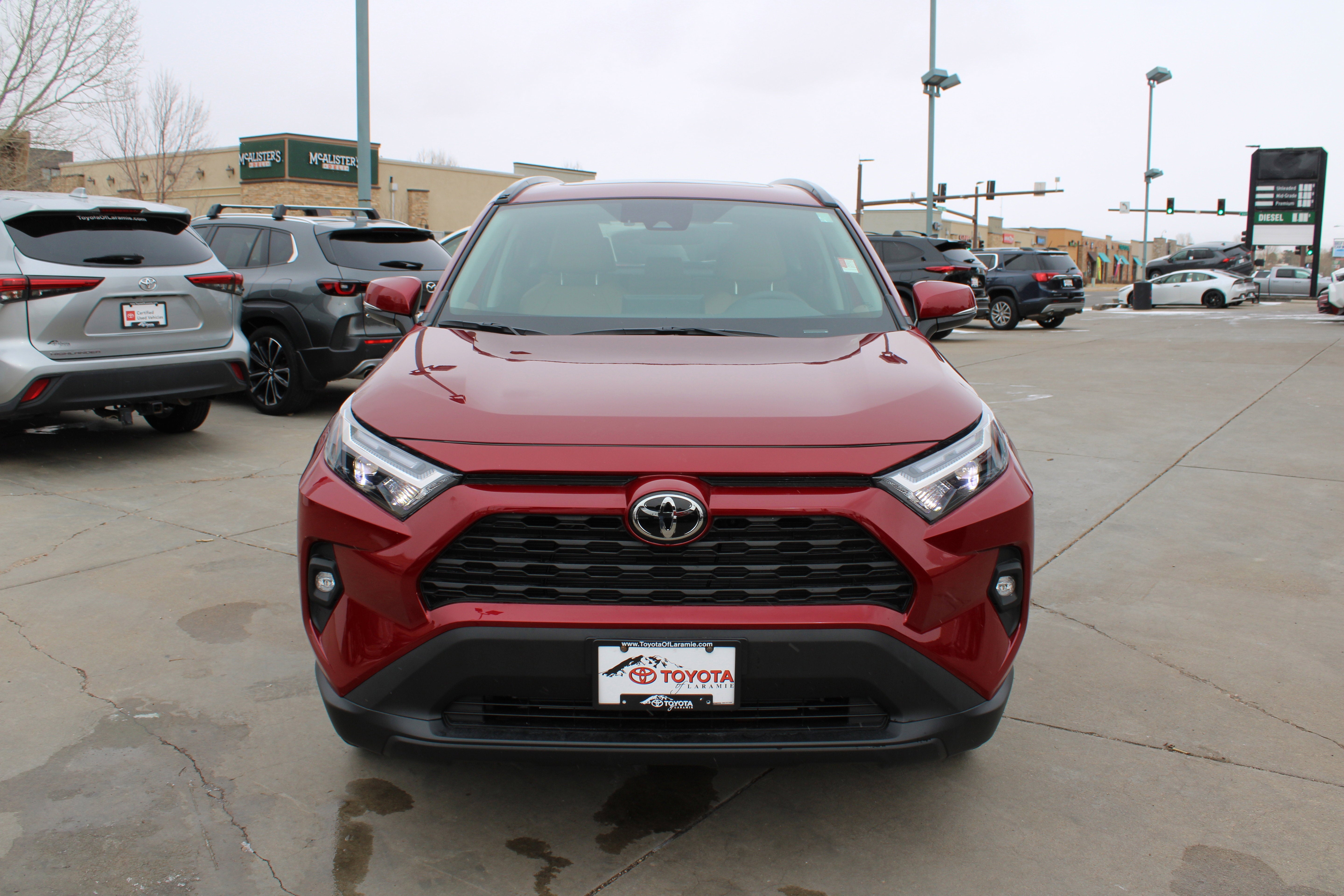 2025 Toyota RAV4 XLE Premium