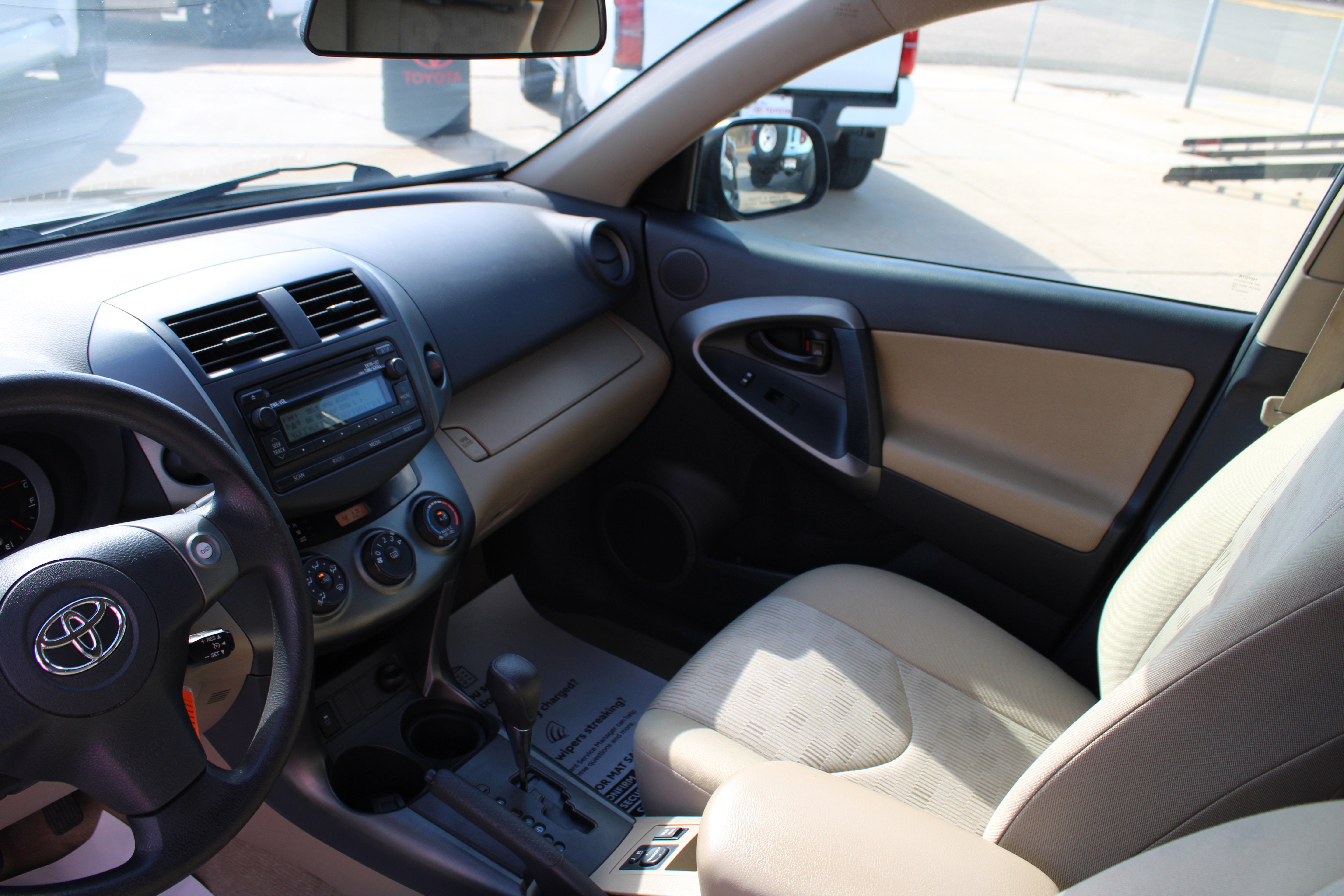 2012 Toyota RAV4 4WD 4dr I4 (Natl)