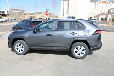 2025 Toyota RAV4 LE