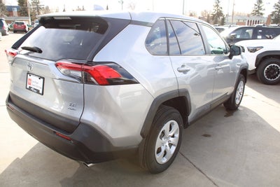 2025 Toyota RAV4 LE