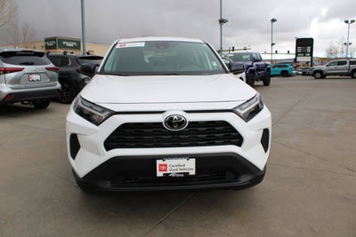 2025 Toyota RAV4 LE