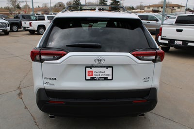 2025 Toyota RAV4 XLE