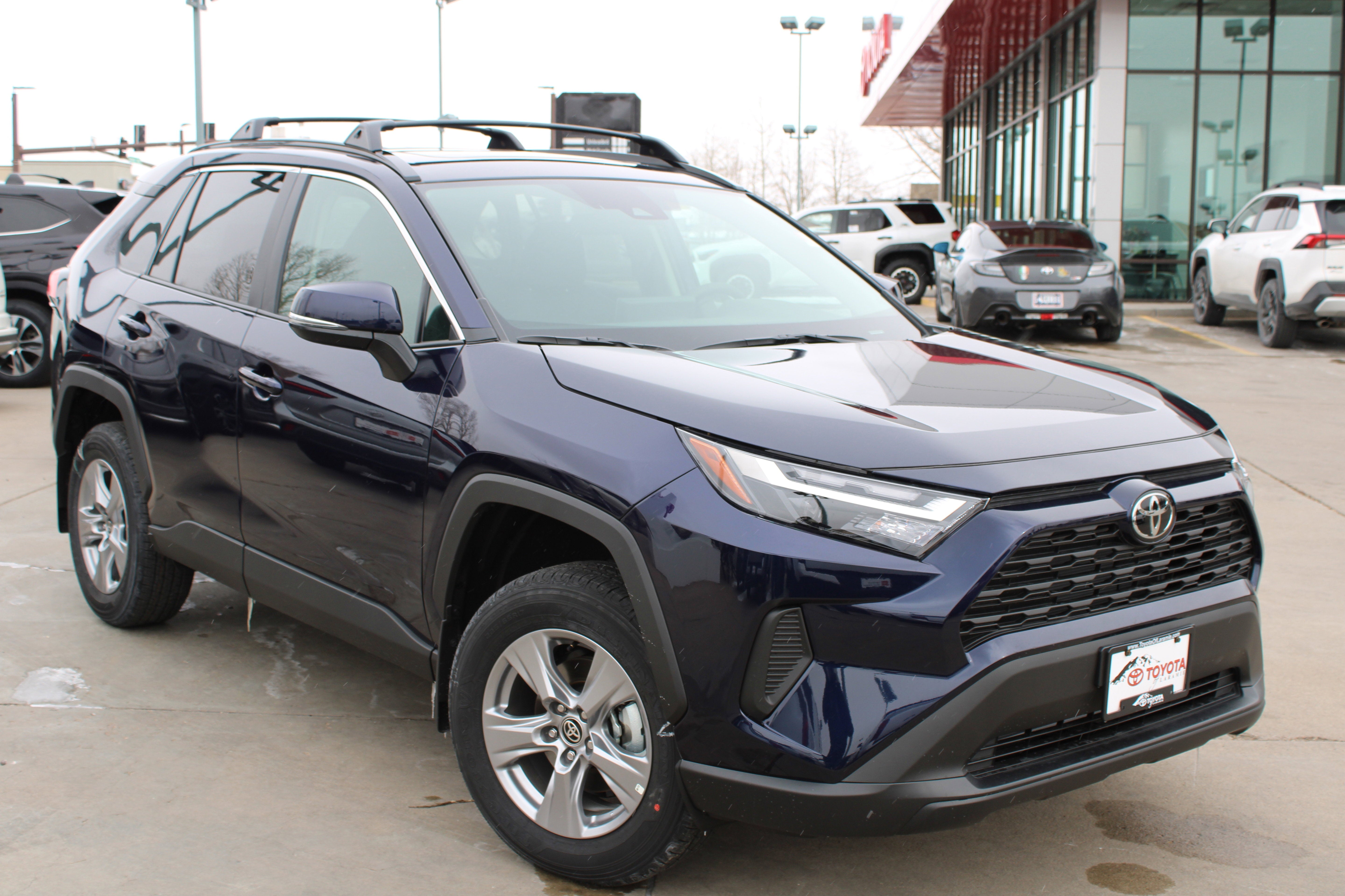 2025 Toyota RAV4 XLE