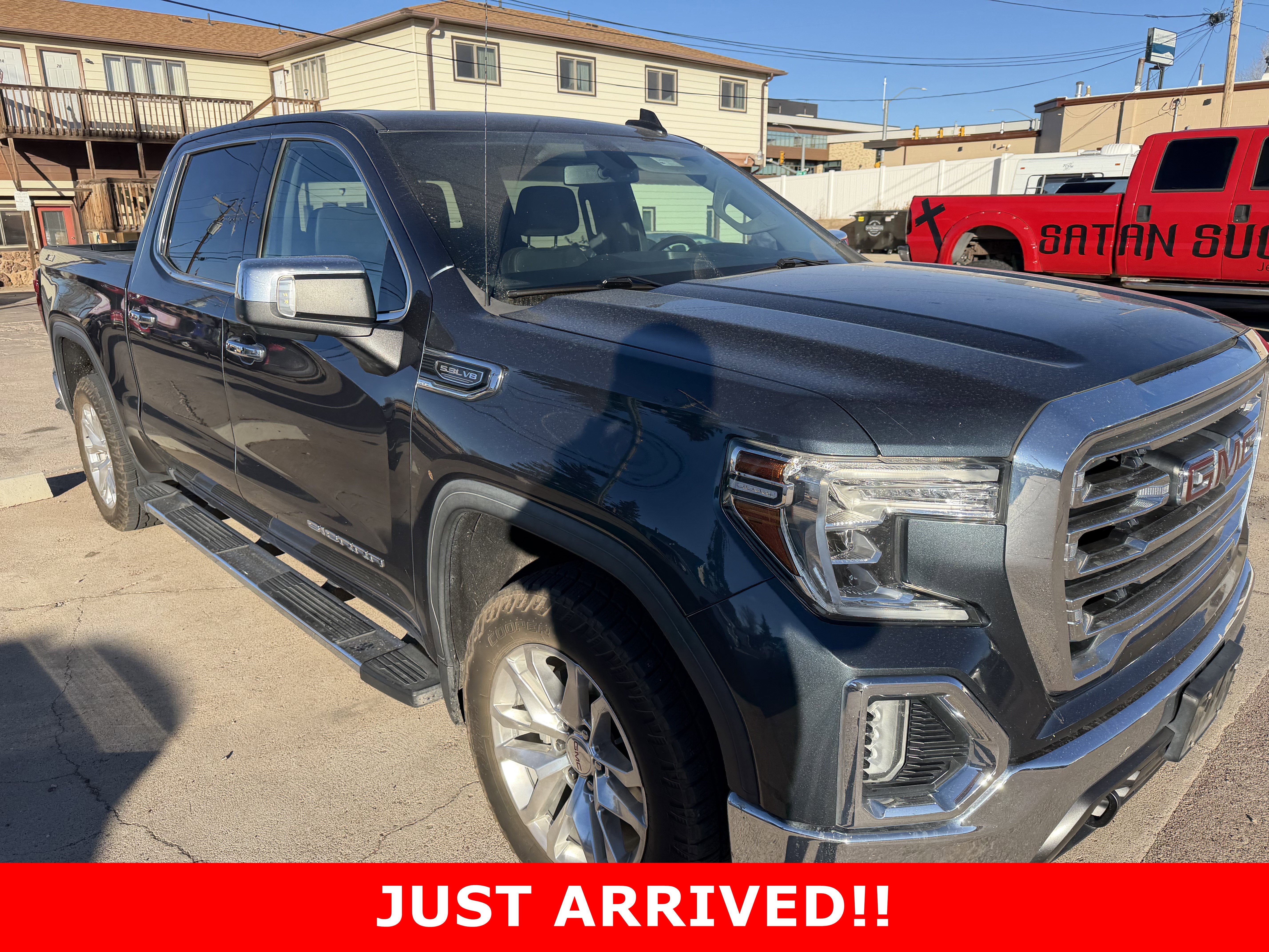 2020 GMC Sierra 1500 SLT