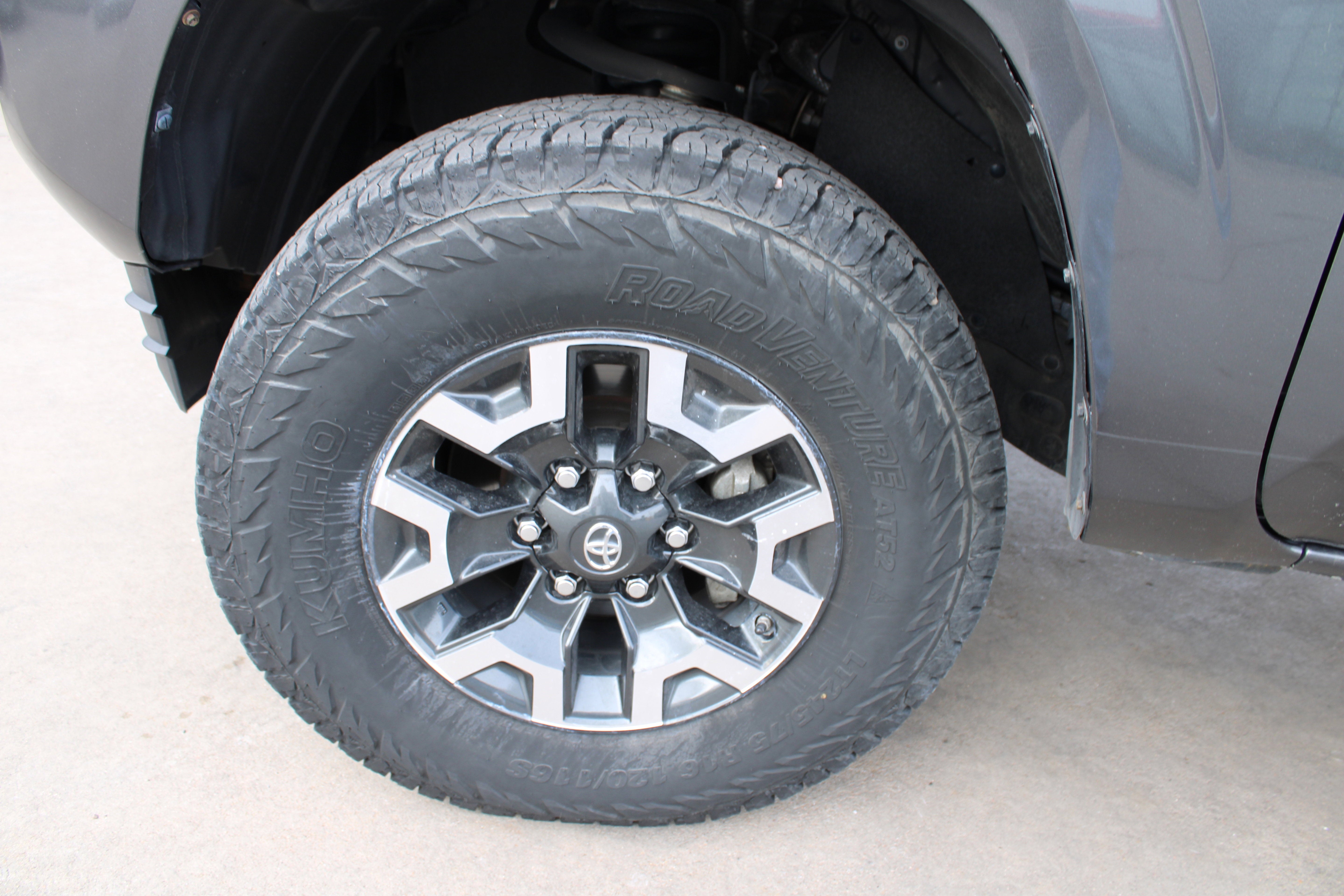 2019 Toyota Tacoma 4WD SR