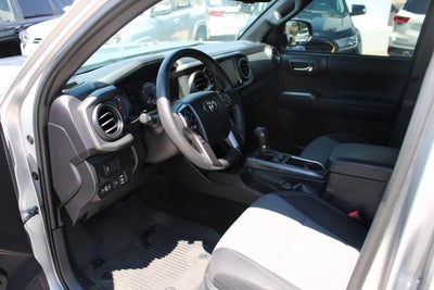 2022 Toyota Tacoma 4WD TRD Off Road