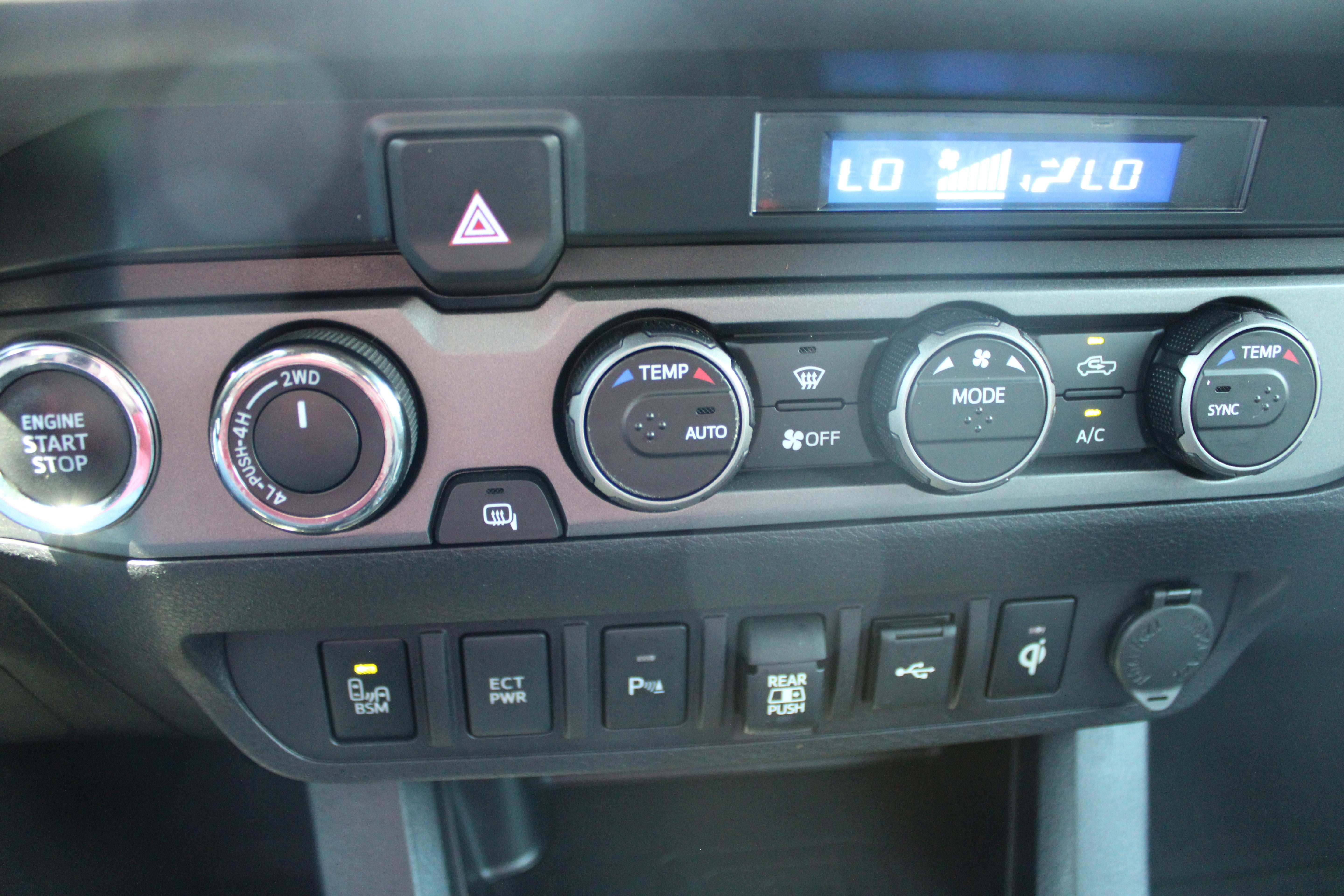 2022 Toyota Tacoma 4WD TRD Off Road