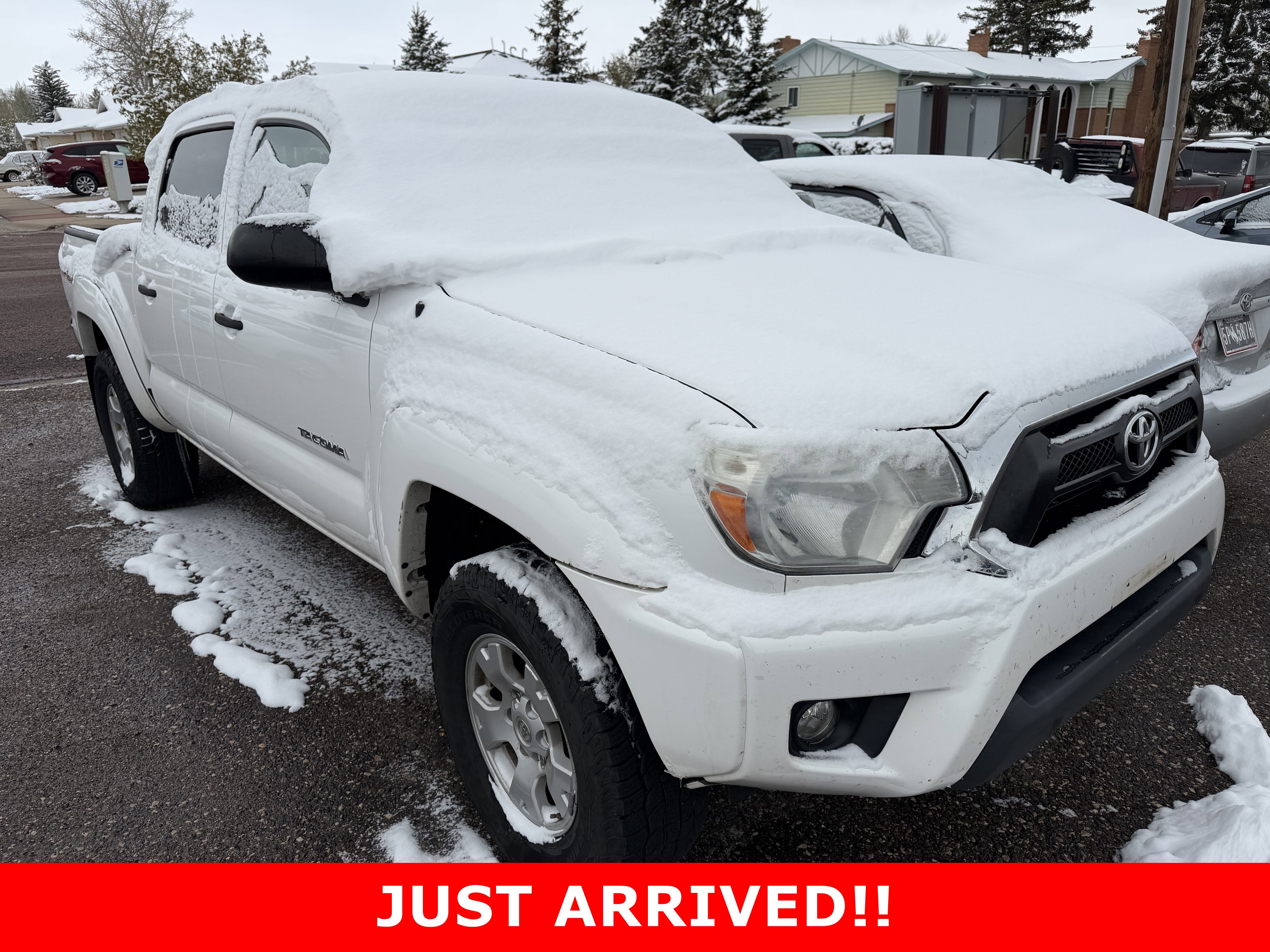 2015 Toyota Tacoma 4WD Double Cab V6 AT (Natl)