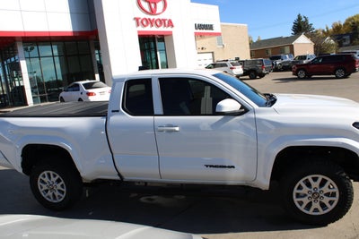 2025 Toyota Tacoma 4WD SR5