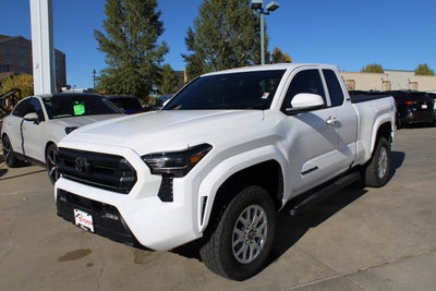 2025 Toyota Tacoma 4WD SR5