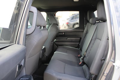 2025 Toyota Tacoma 4WD SR5