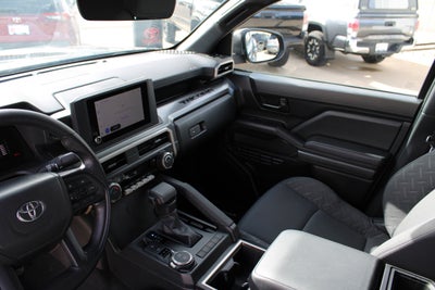 2025 Toyota Tacoma 4WD SR5