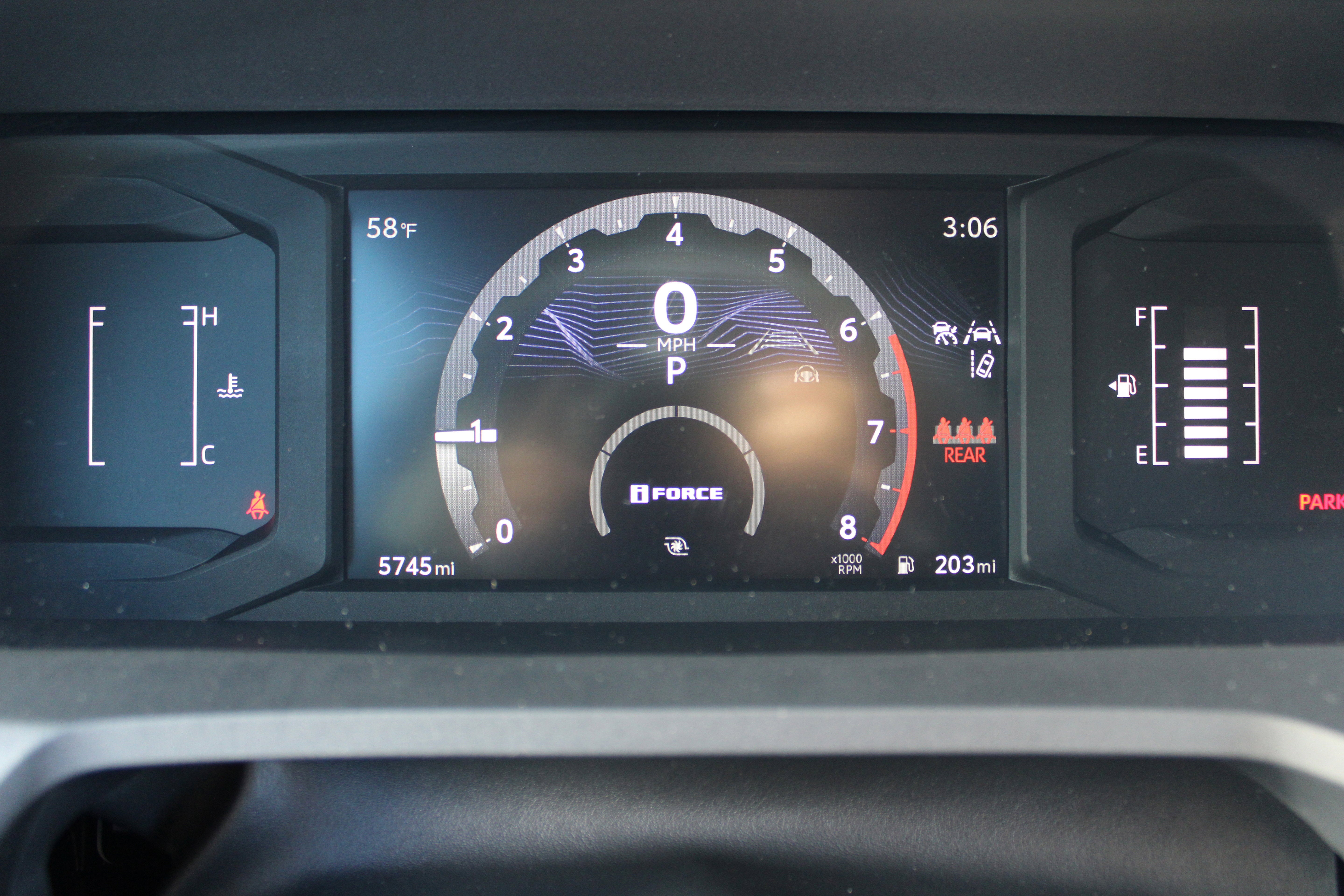 2025 Toyota Tacoma 4WD SR5