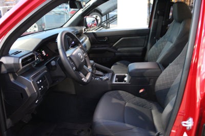 2025 Toyota Tacoma 4WD SR5