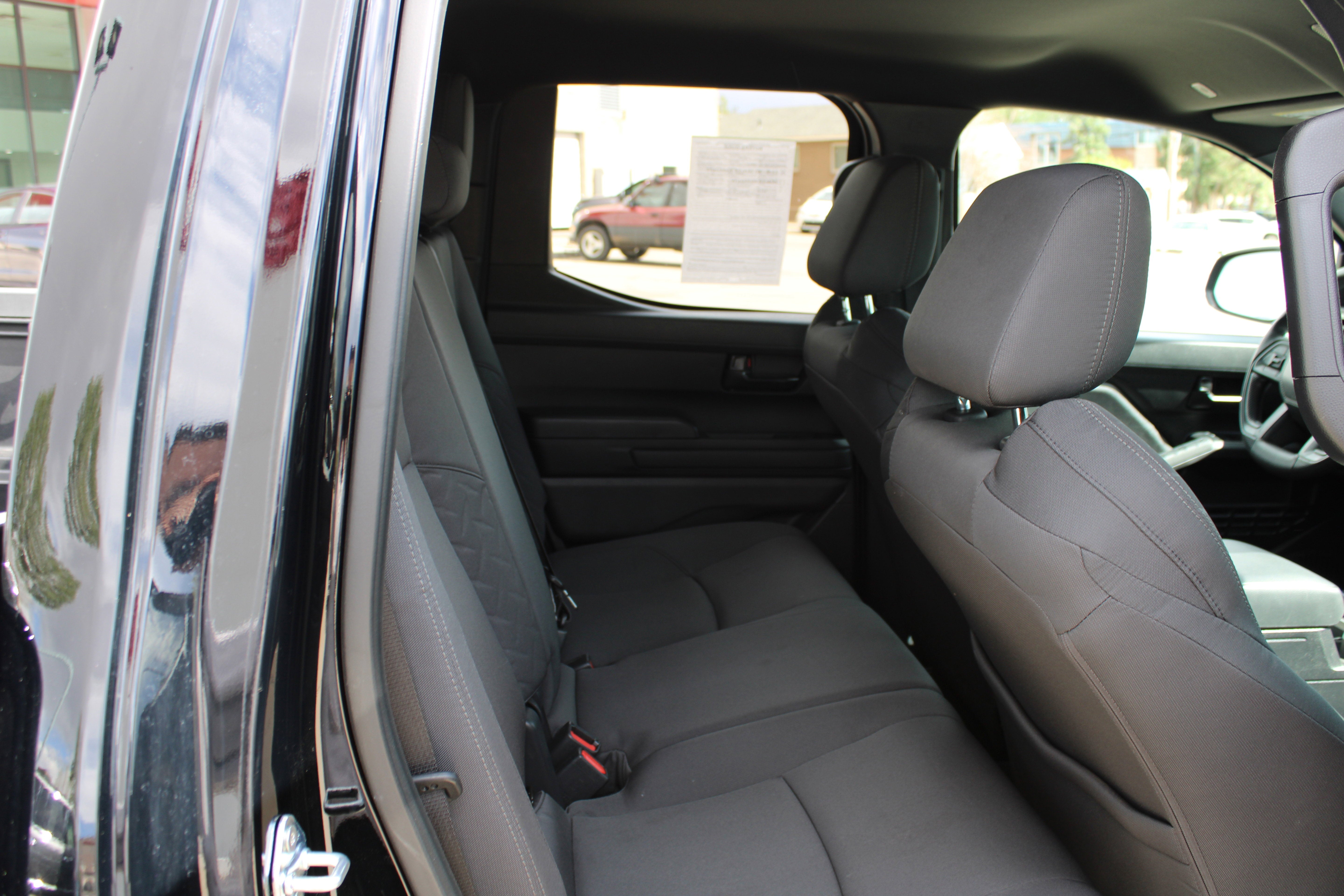 2025 Toyota Tacoma 4WD SR5
