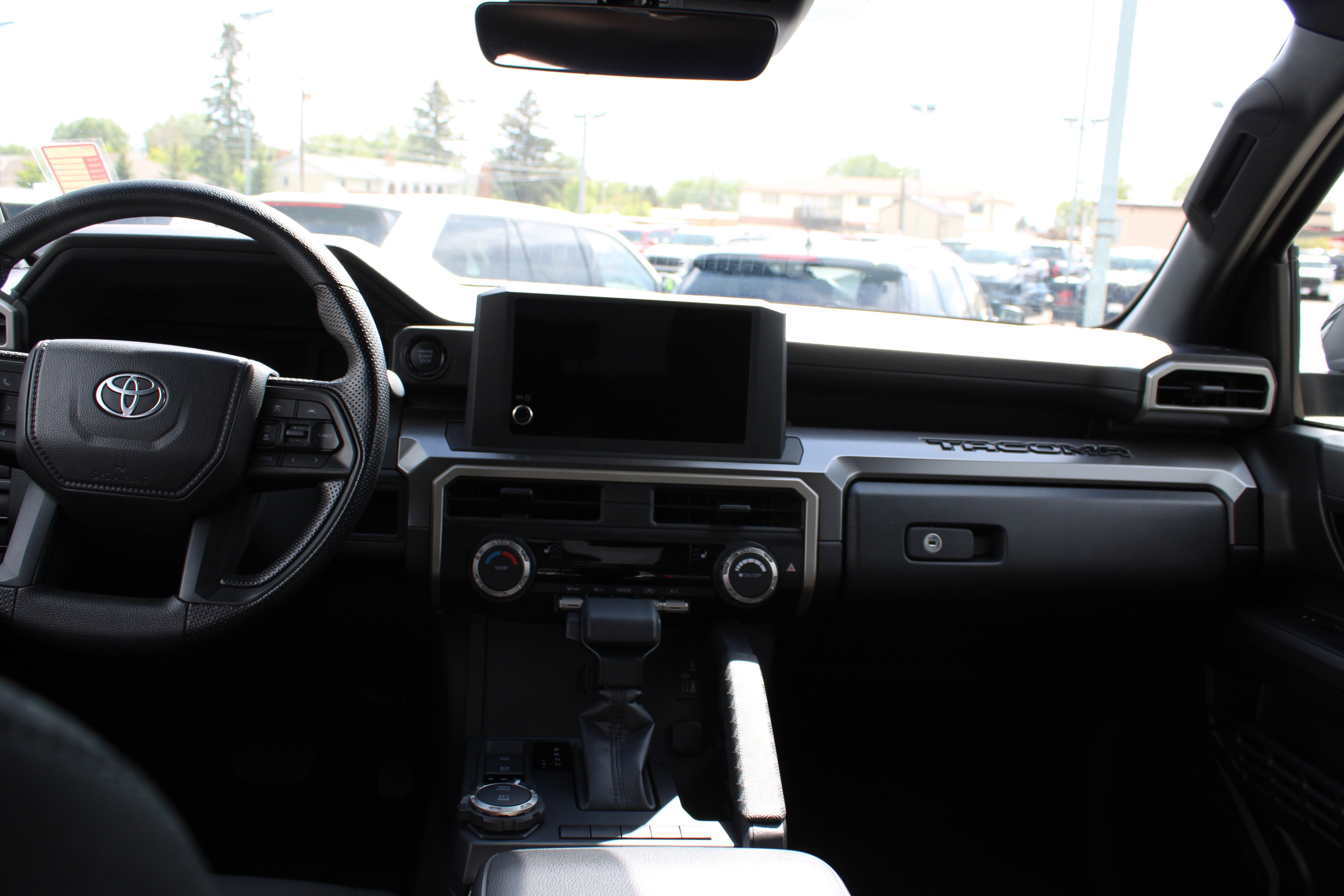 2025 Toyota Tacoma 4WD SR5