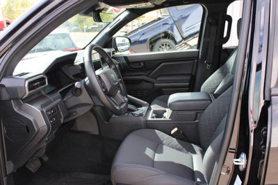 2025 Toyota Tacoma 4WD SR5