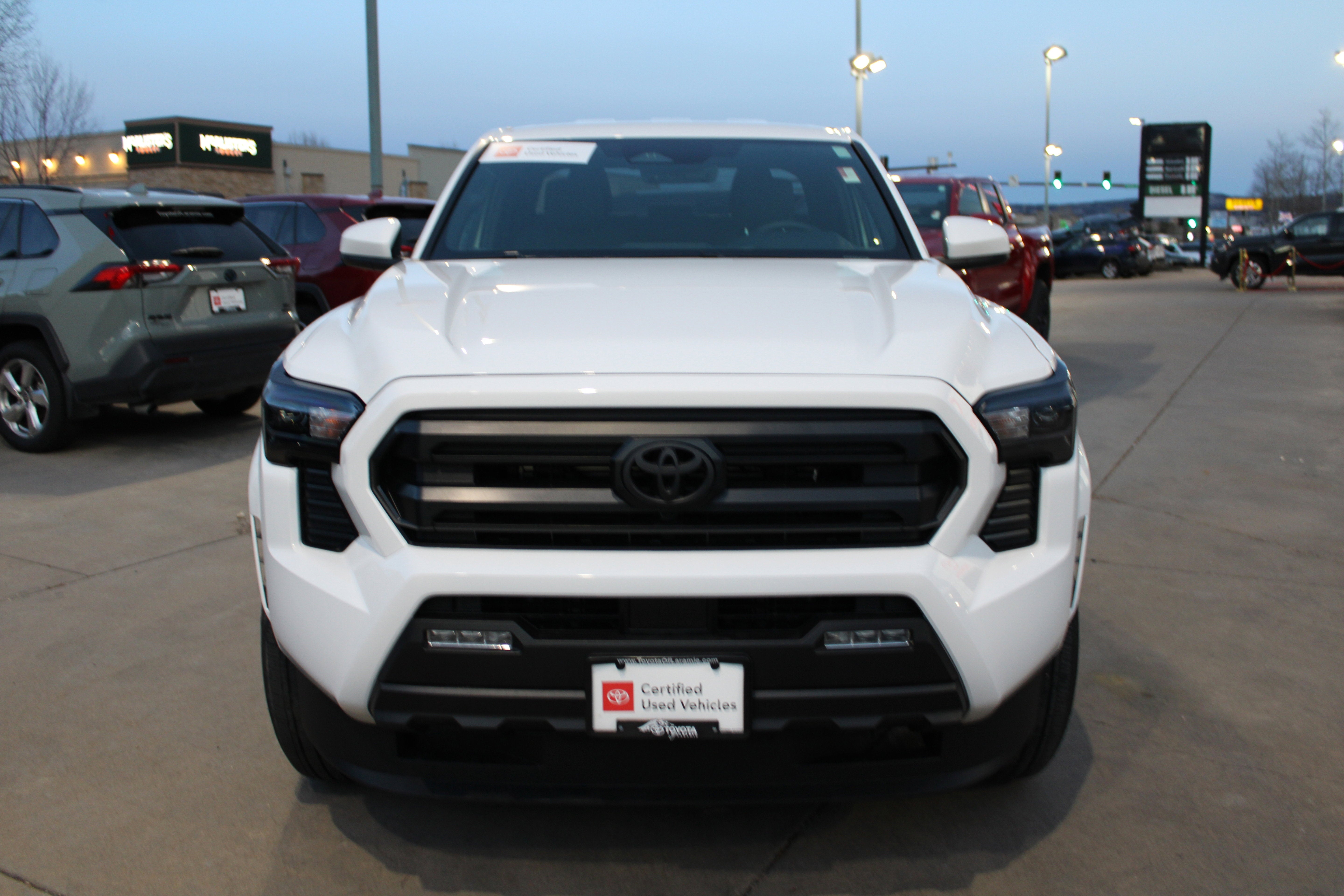 2025 Toyota Tacoma 4WD SR5