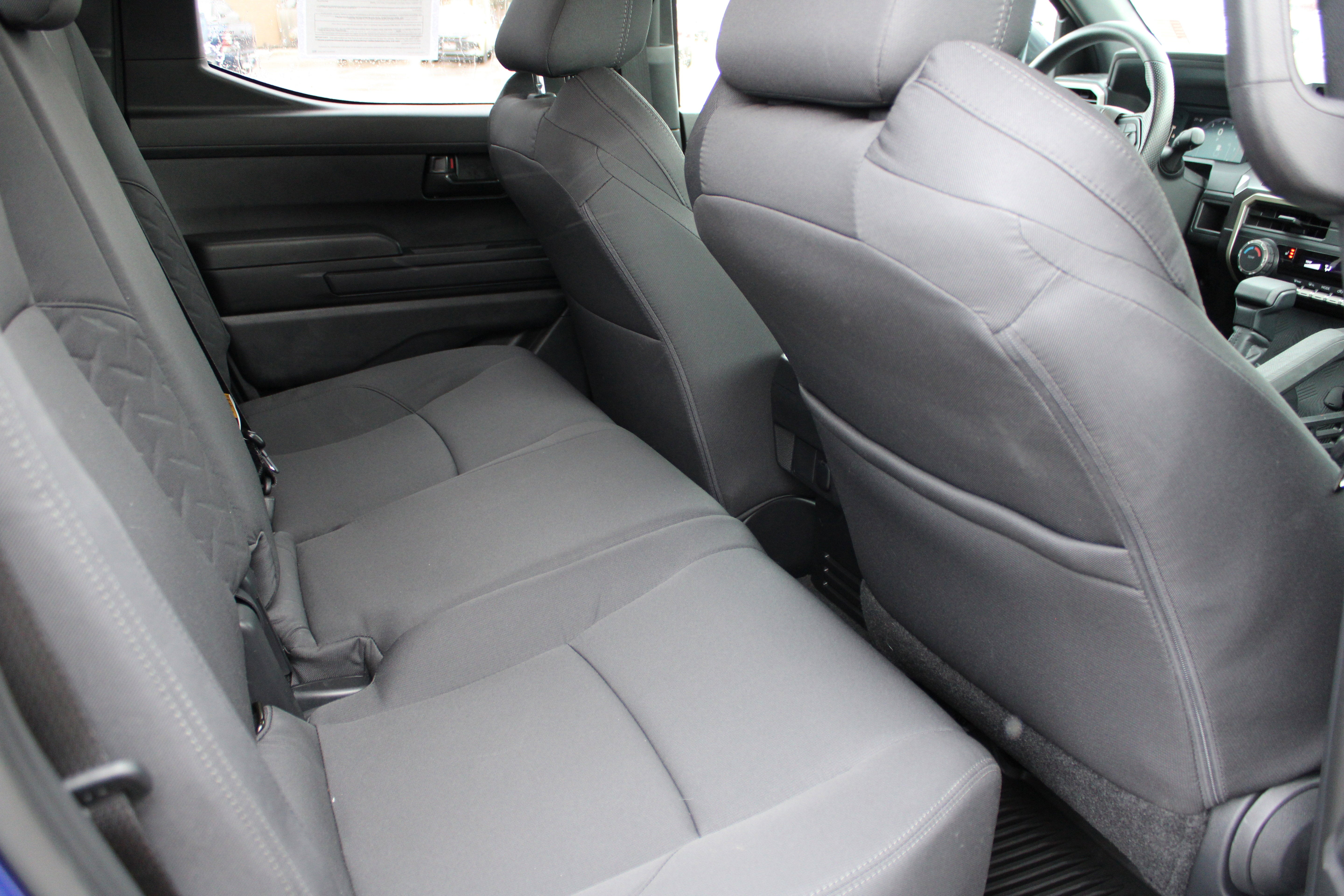 2025 Toyota Tacoma 4WD SR5