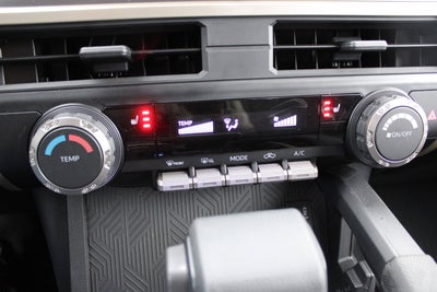 2025 Toyota Tacoma 4WD SR5