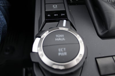 2025 Toyota Tacoma 4WD SR5