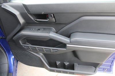 2025 Toyota Tacoma 4WD SR5