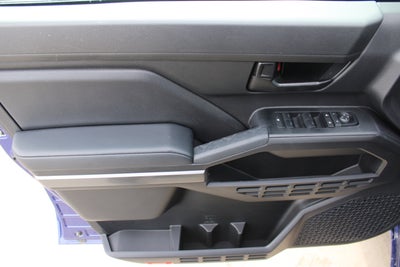 2025 Toyota Tacoma 4WD SR5