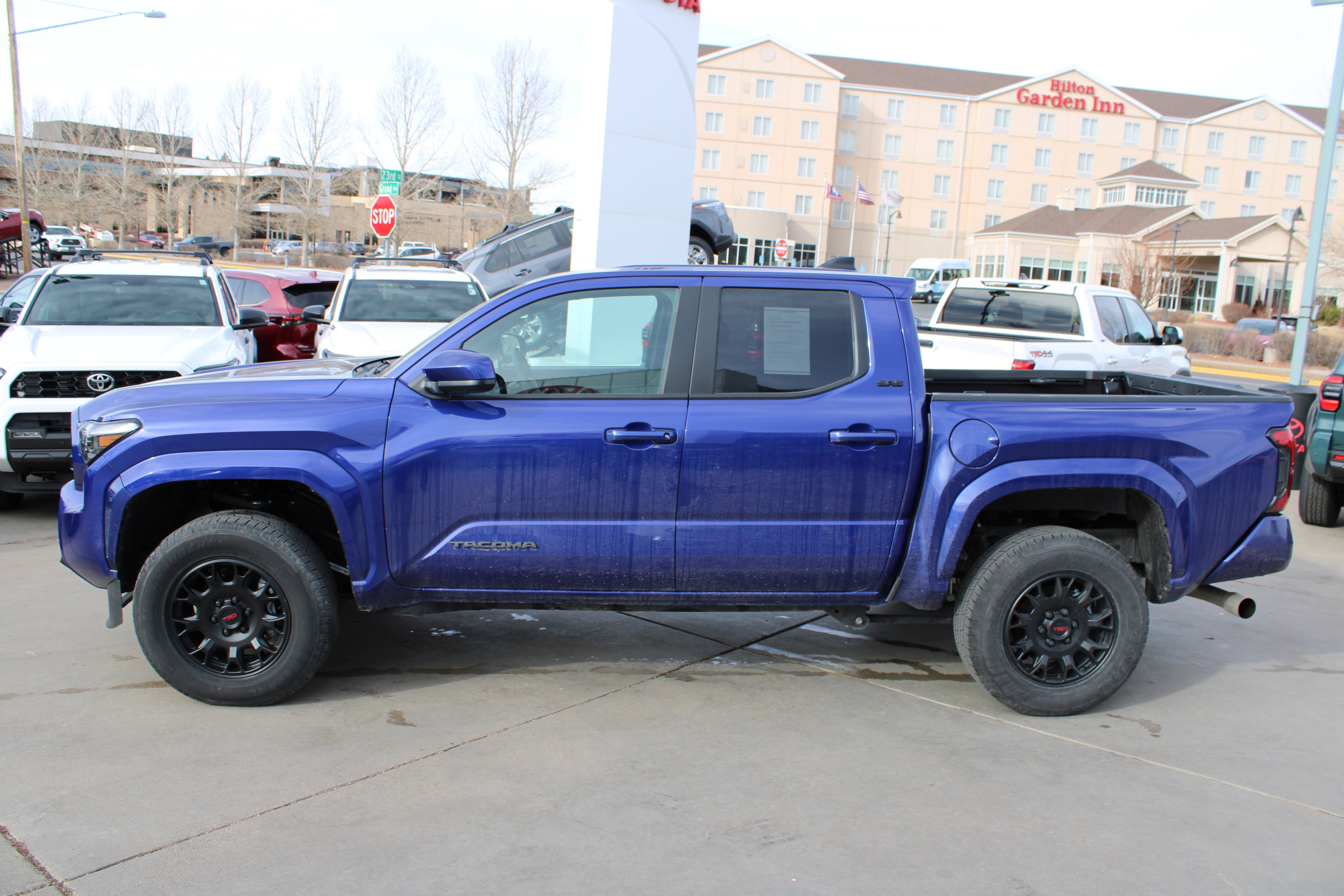 2025 Toyota Tacoma 4WD SR5