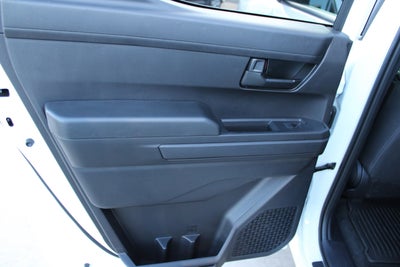 2025 Toyota Tacoma 4WD SR5