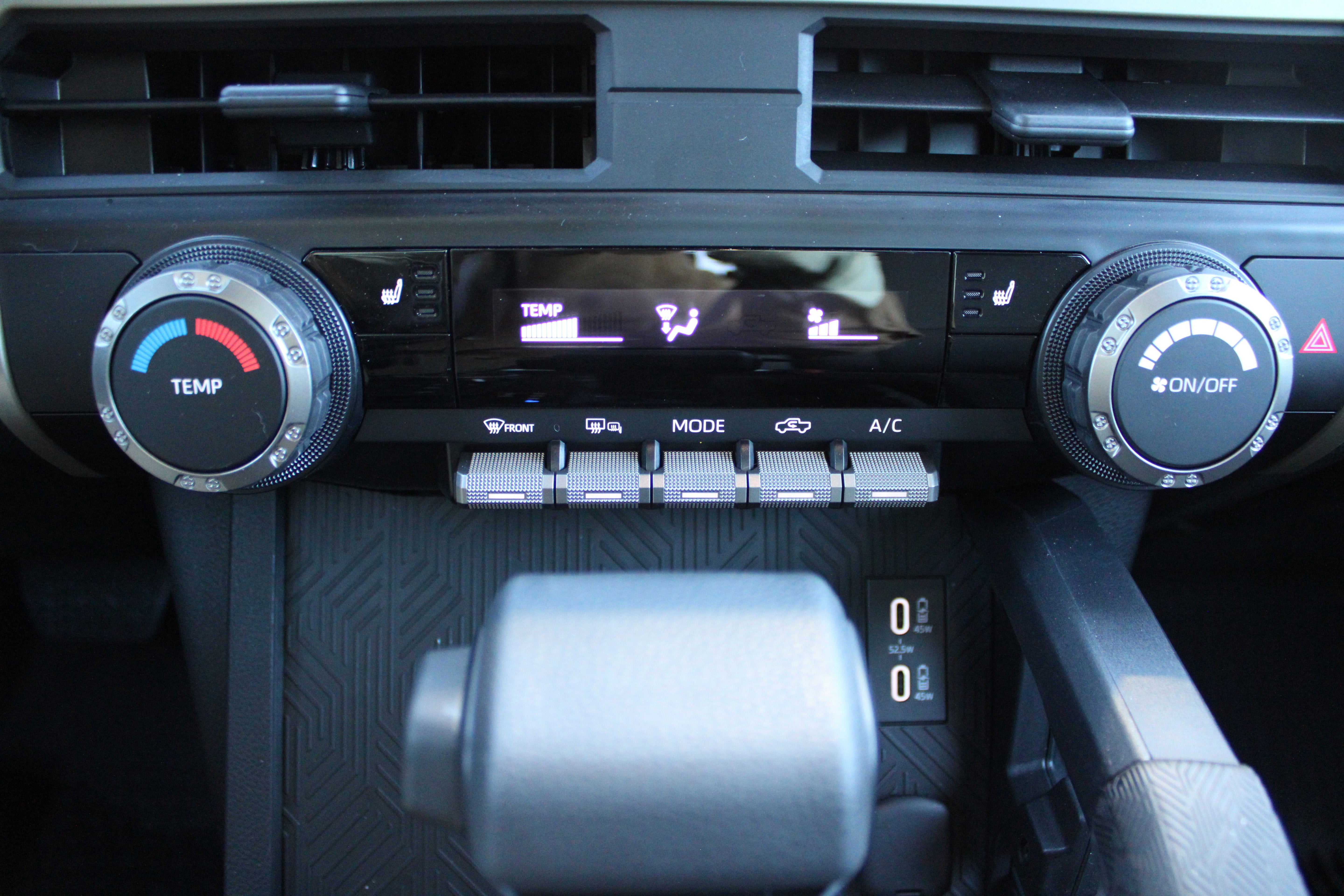 2025 Toyota Tacoma 4WD SR5