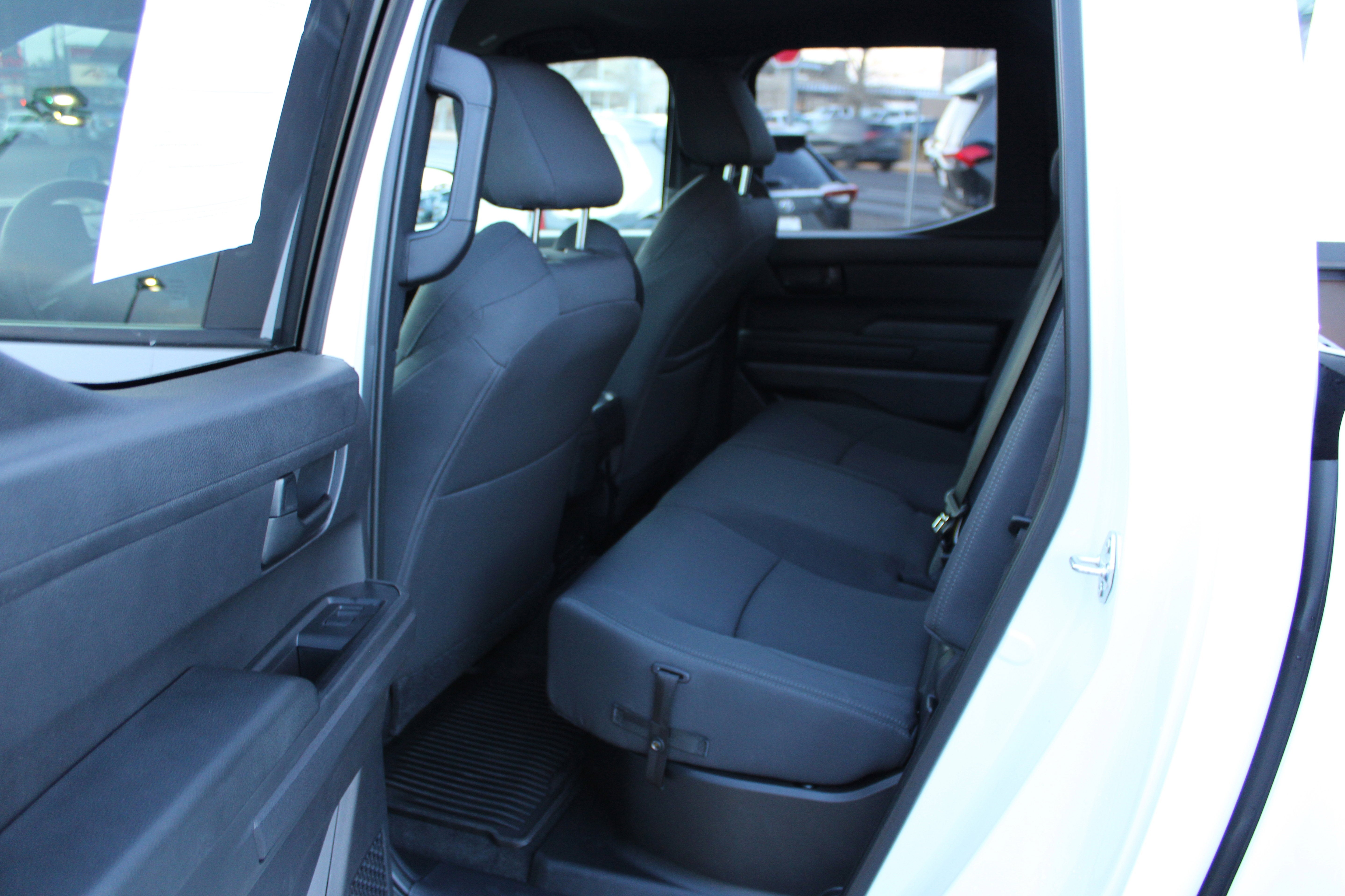 2025 Toyota Tacoma 4WD SR5