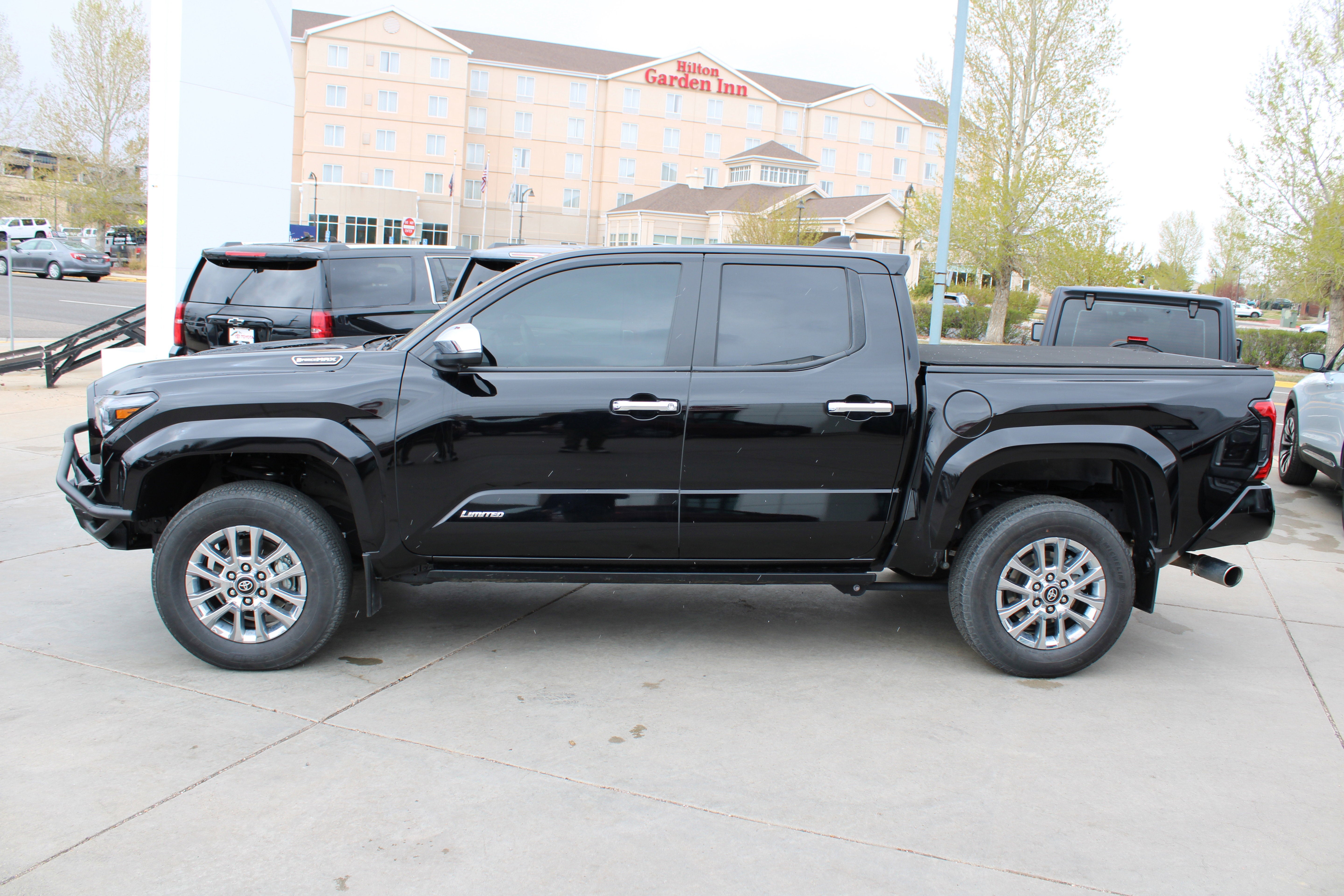 2024 Toyota Tacoma 4WD Limited Hybrid