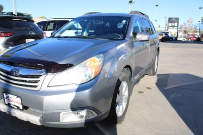 2011 Subaru Outback 2.5i Limited Pwr Moon/Nav