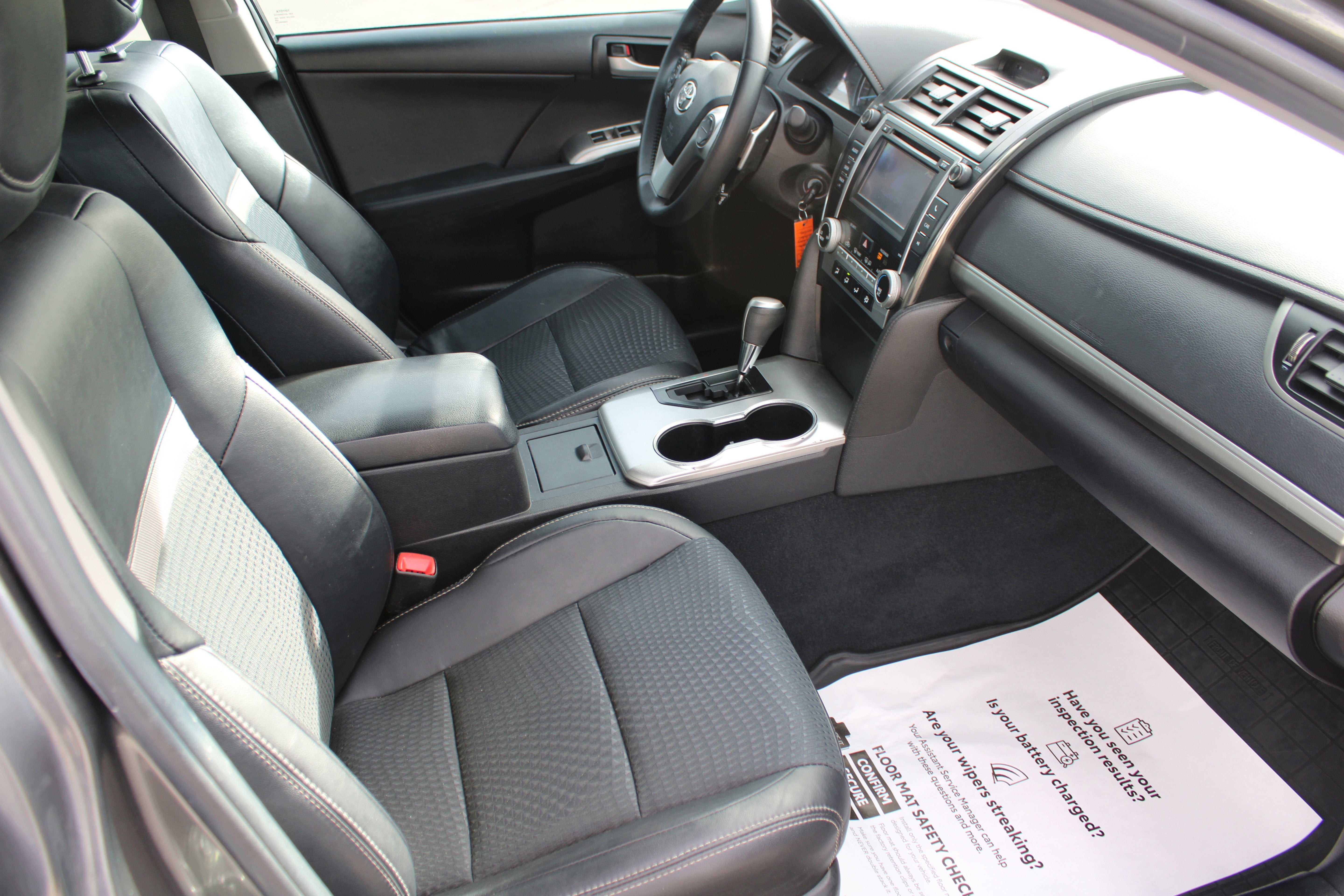 2014 Toyota Camry SE