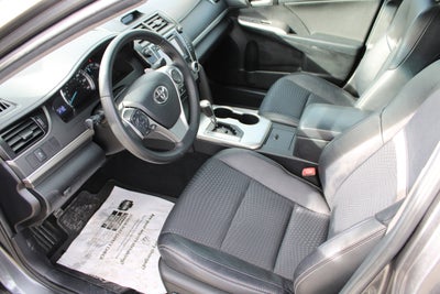 2014 Toyota Camry SE