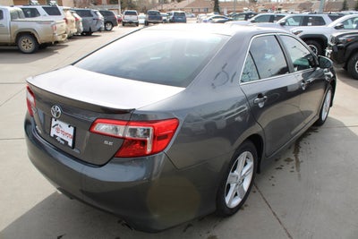 2014 Toyota Camry SE